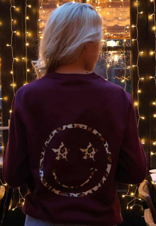 De Bordeaux Noor Sweater Met Panter Sterren en Smile